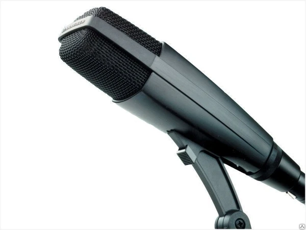 Фото Sennheiser MD 421-II, вокальный микрофон