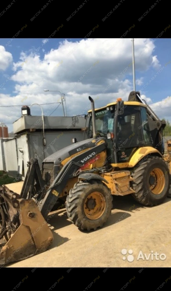 Фото Аренда экскаватора-погрузчика JCB 3CX Super, Москва