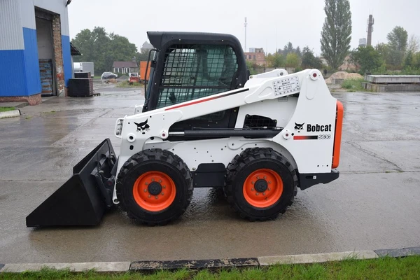 Фото Аренда минипогрузчика Bobcat 630