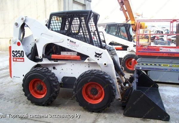 Фото Аренда мини-погрузчика Bobcat S250