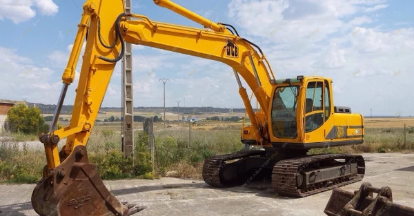 Фото Аренда гусеничного экскаватора JCB JS 220, Санкт-Петербург