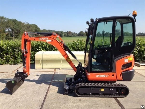 Фото Мини-Экскаватор Kubota KX019 в