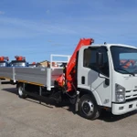 фото Бортовой грузовик с манипулятором Isuzu ELF 9.5 NQR90LM-404 с КМУ Hyva HB