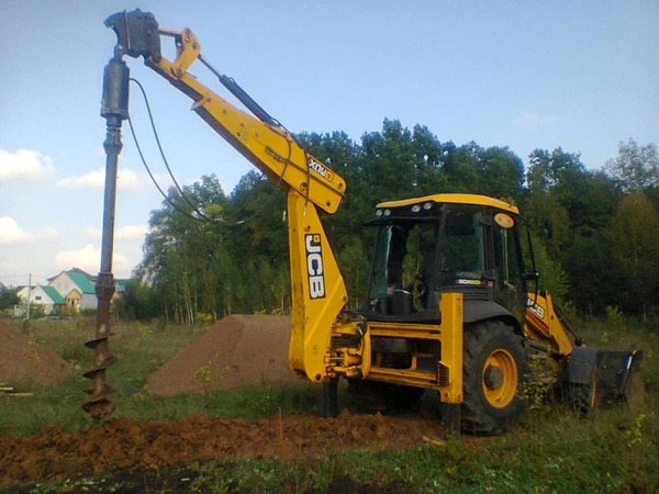 Фото Ямобур на базе jcb