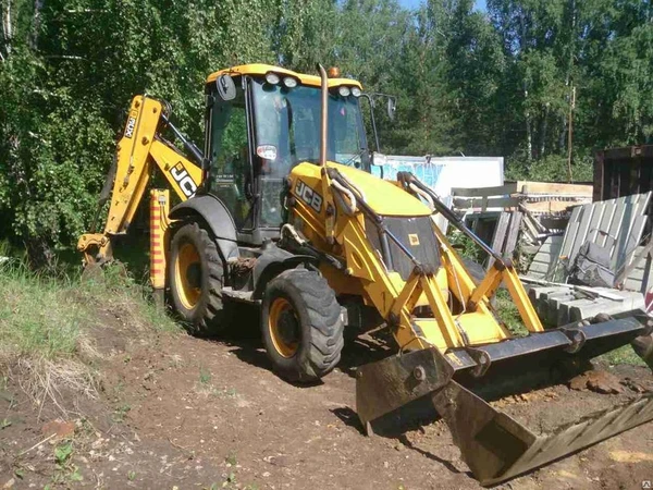 Фото Аренда экскаватора JCB 3CX + ямобур