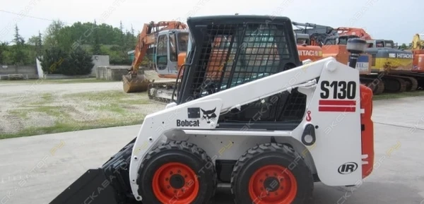 Фото Аренда мини-погрузчика Bobcat S130, Екатеринбург