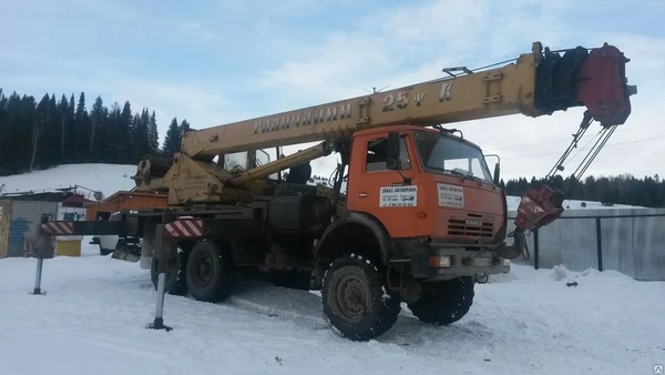 Фото Автокран ГАЛИЧАНИН 25т. 28м. Вездеход