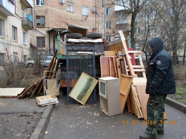 Фото Вывоз мебели, бытовой техники и других ненужных вещей