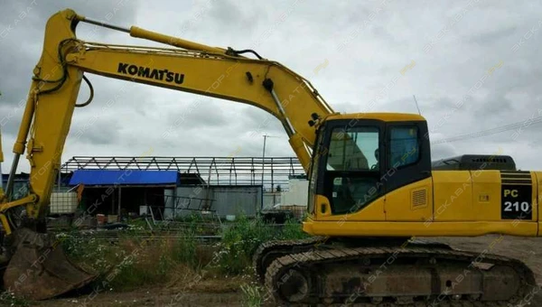 Фото Аренда гусеничного экскаватора Komatsu PC210, Санкт-Петербург