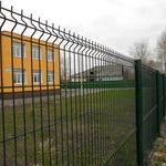 фото Забор DFence City панели 1930х2550мм, ø 6мм, полиэтиленовое покрытие