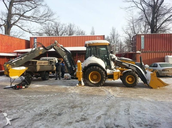 Фото Аренда экскаватора-погрузчика JOHN DEERE 325K, Услуги экскаватора-погрузчика JOHN DEERE 325K