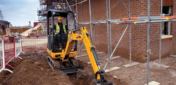 Фото Аренда мини-экскаватора JCB 8015, Щелково