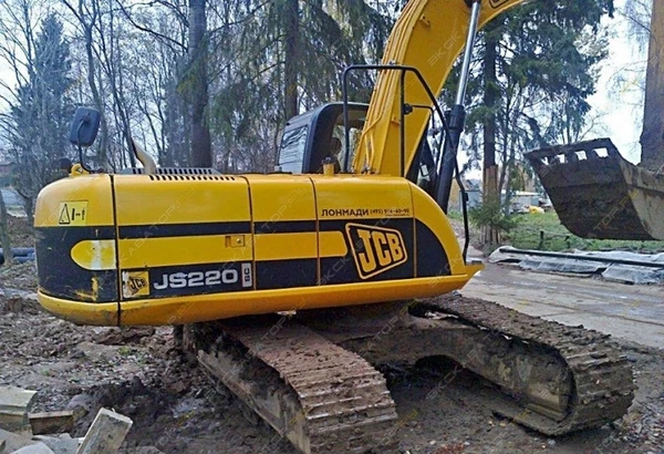 Фото Аренда гусеничного экскаватора JCB JS 220 LC, Москва