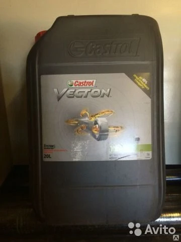 Фото Моторное масло Castrol Vecton 10-40 20л в канистрах. SAE-7