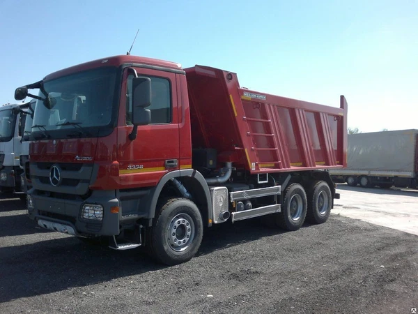 Фото Mercedes-Benz Actros 3336K 6х4 Евро-3 самосвал