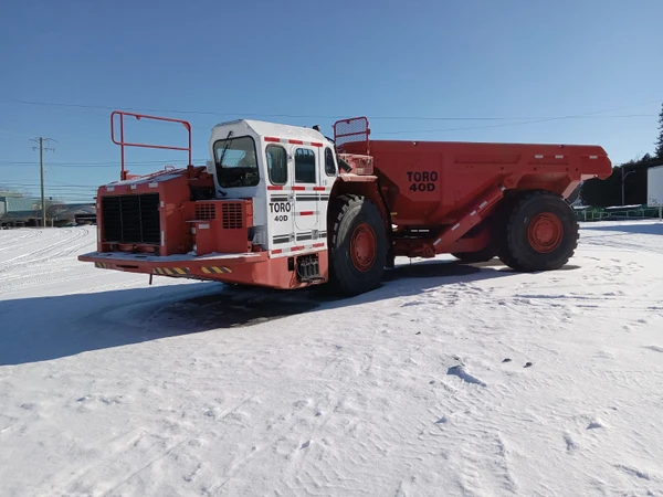 Фото Шахтный самосвал Sandvik TORO 40D