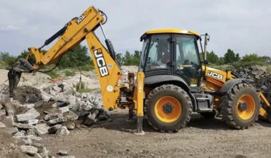 Фото Аренда экскаватора- погрузчика JCB с гидромолотом