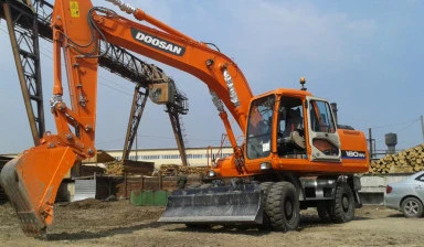 Фото Аренда колесного эксковатора DOOSAN 180 w-v