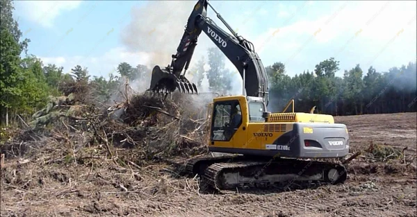 Фото Аренда гусеничного экскаватора Volvo EC210NLC, Краснодар