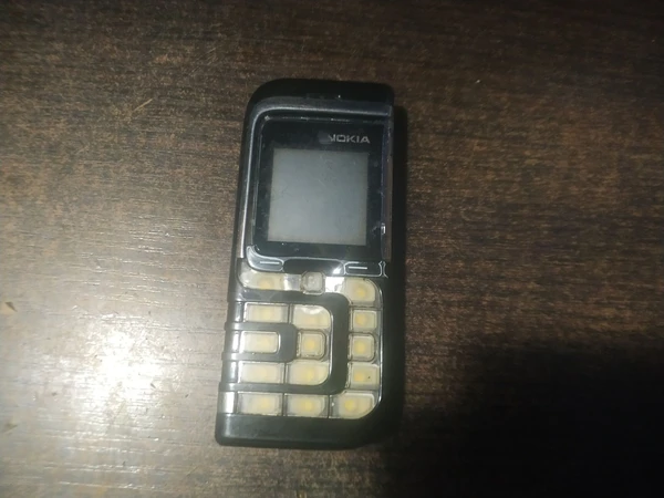 Фото Телефон кнопочный Nokia.