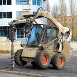 фото Аренда мини-погрузчика Bobcat с гидробуром