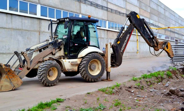 Фото Аренда, услуги гидромолота на базе JCB, ЕК, Hyundai