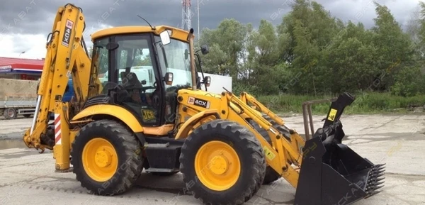 Фото Аренда экскаватора-погрузчика JCB 4CX, Москва