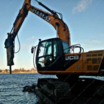 фото Аренда гусеничного экскаватора JCB JS 220, Санкт-Петербург