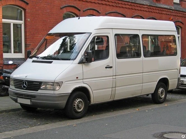 Фото Микроавтобус Mercedes Sprinter