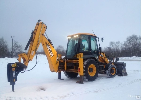 Фото Услуги Гидромолота JCB