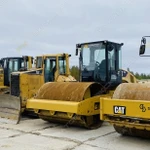 фото Аренда дорожного катка Caterpillar CS56, Ноябрьск