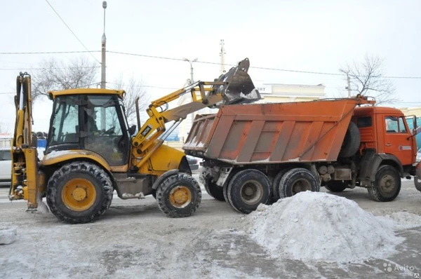 Фото Уборка снега. Вывоз снега. Своя техника. 24/7