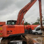 Фото №2 Аренда гусеничного экскаватора Hitachi ZAXIS 200, Москва