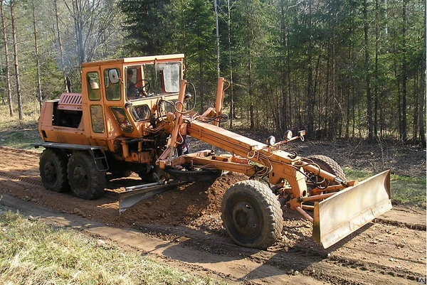 Фото Услуги грейдера ДЗ 99