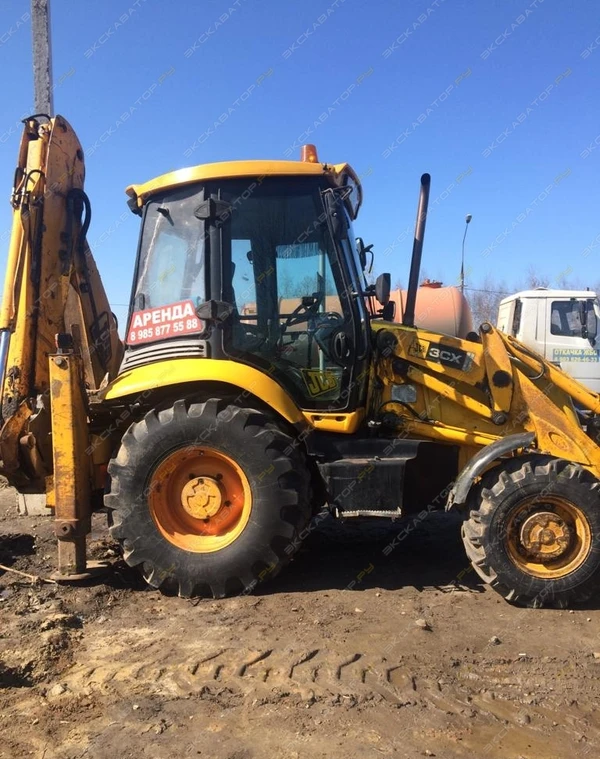 Фото Аренда экскаватора-погрузчика JCB 3CX, Москва