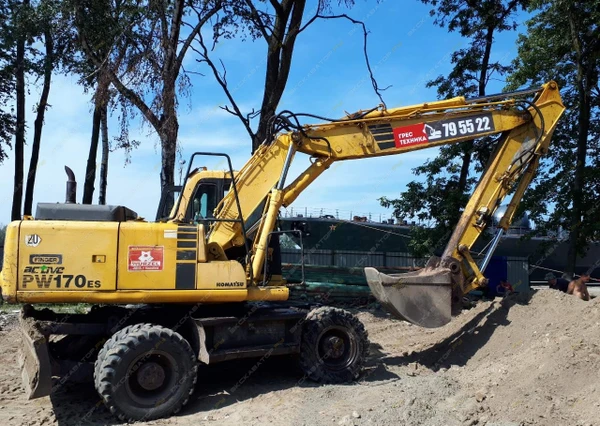 Фото Аренда колесного экскаватора Komatsu PW170, Калининград