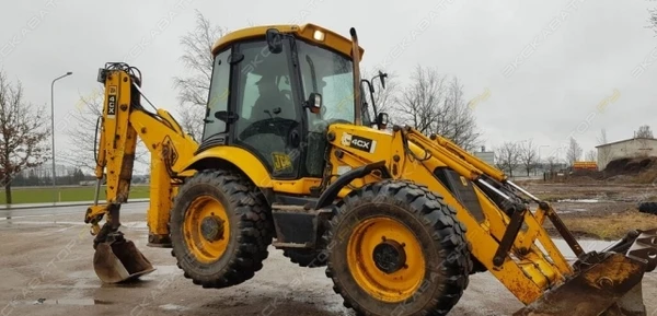 Фото Аренда экскаватора-погрузчика JCB 4CX, Москва