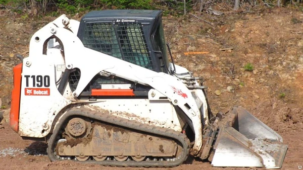 Фото Аренда мини-погрузчика BOBCAT T190