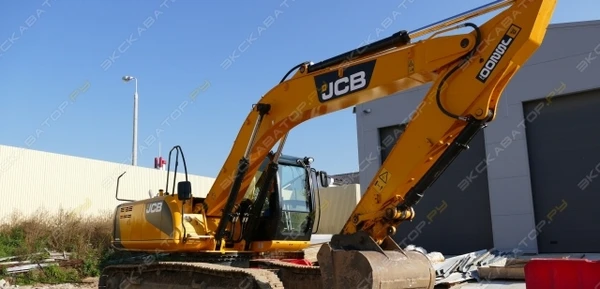 Фото Аренда гусеничного экскаватора JCB JS 200NLC, Геленджик