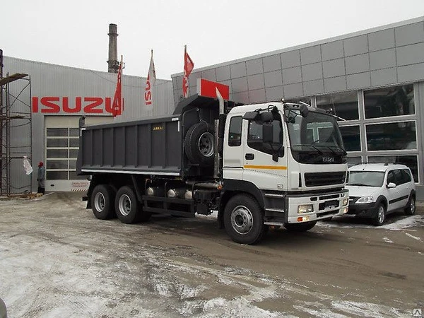 Фото Самосвал isuzu giga