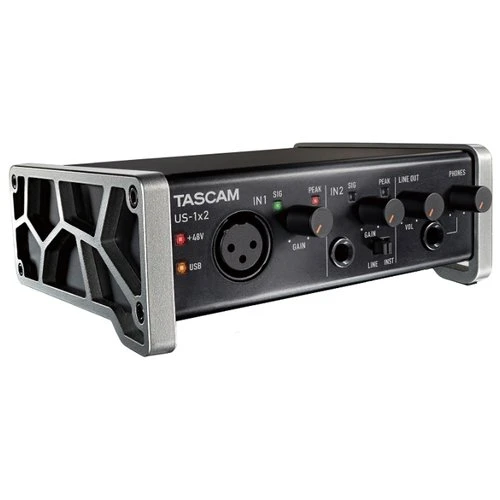 Фото Внешняя звуковая карта Tascam