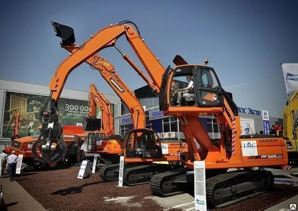 Фото Металлоперегружатель Doosan DX225LCA MH