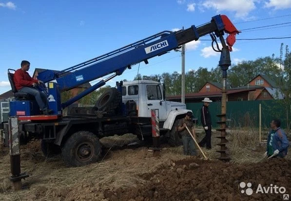 Фото Услуги ямобура (на базе) ГАЗ 33081 TEREX