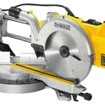 фото Пила торцовочная DeWalt DWS778