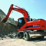 фото Выкуп спецтехники экскаватора DOOSAN 
S210W-V