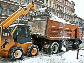 Фото Вывоз снега с погрузкой самосвалом