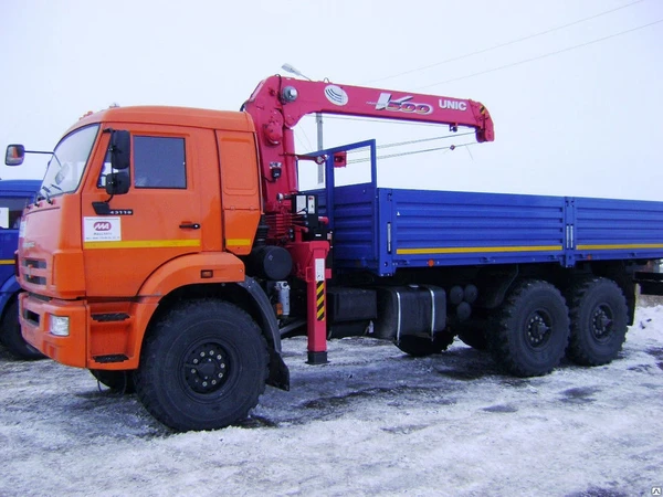 Фото Манипулятор UNIC-504 на ботовом шасси КАМАЗ 43118