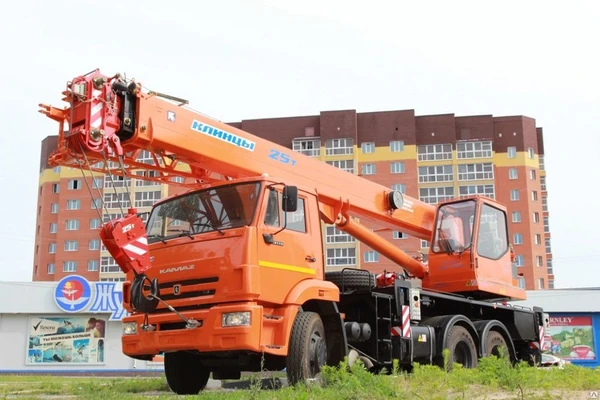 Фото Автокран КС-55713-1К-1 Клинцы на шасси КамАЗ-65115 6х4, 25т, 21,6м