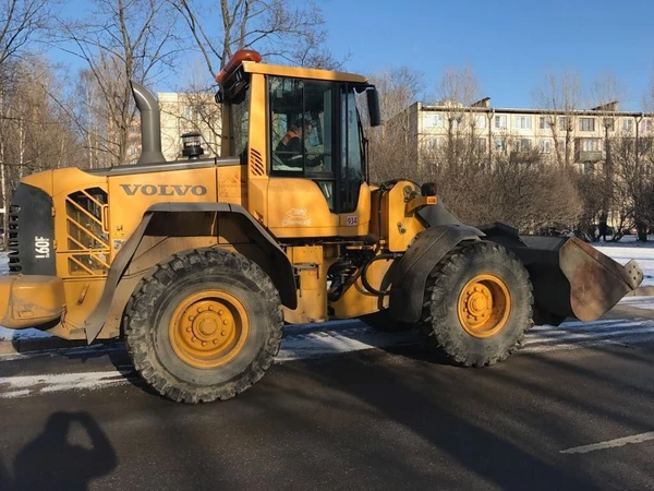 Фото Аренда фронтального погрузчика