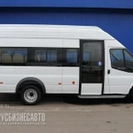 фото Ford Transit 25 мест с выносной дверью Revar на электроприводе